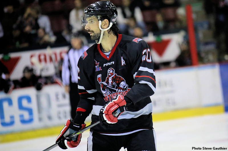Les Éperviers repêchent 5 joueurs, dont Simon Danis-Pépin