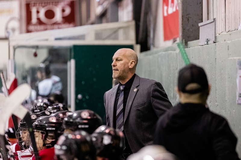 Steve Larouche obtient un rôle avec le HC CréditOui de Mercier