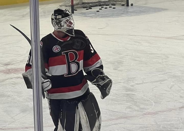 Francis Leclerc dans l&rsquo;uniforme des Senators de Belleville