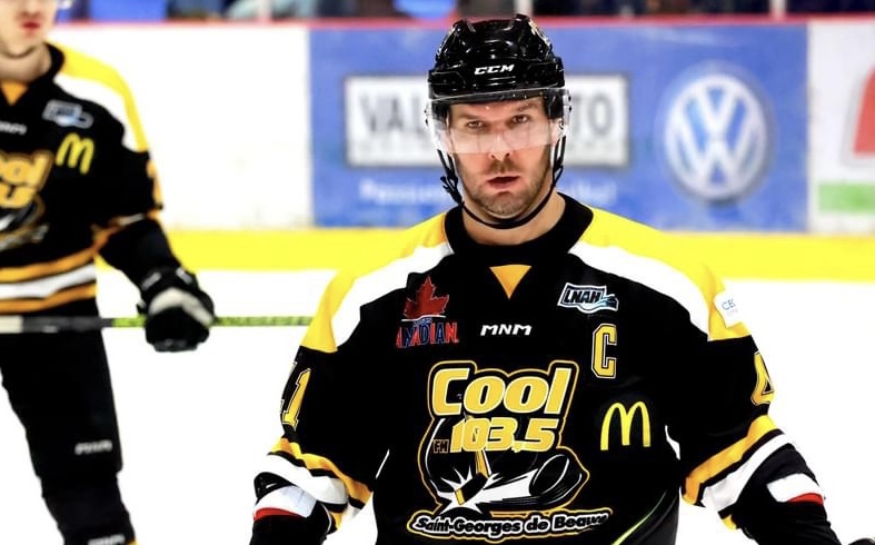 La légende de la LNAH Keven Cloutier annonce sa retraite