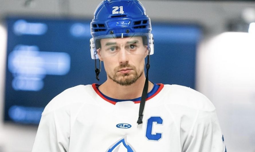 Le Cool FM de Saint-Georges signe Cédric Montminy